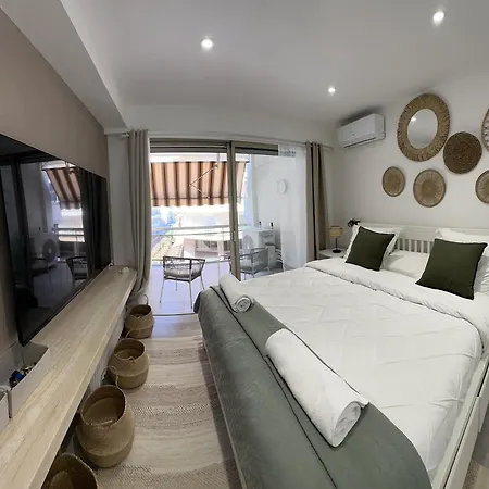 Luxueux 110m Colle Au Prestigieux Le Martinez Apartment *