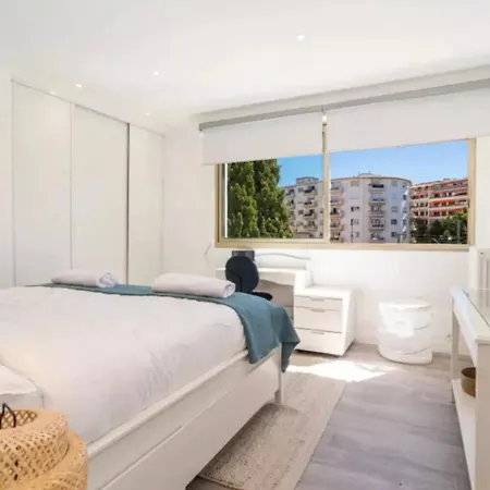 Luxueux 110m Colle Au Prestigieux Le Martinez
