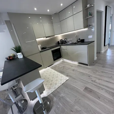 Luxueux 110m Colle Au Prestigieux Le Martinez